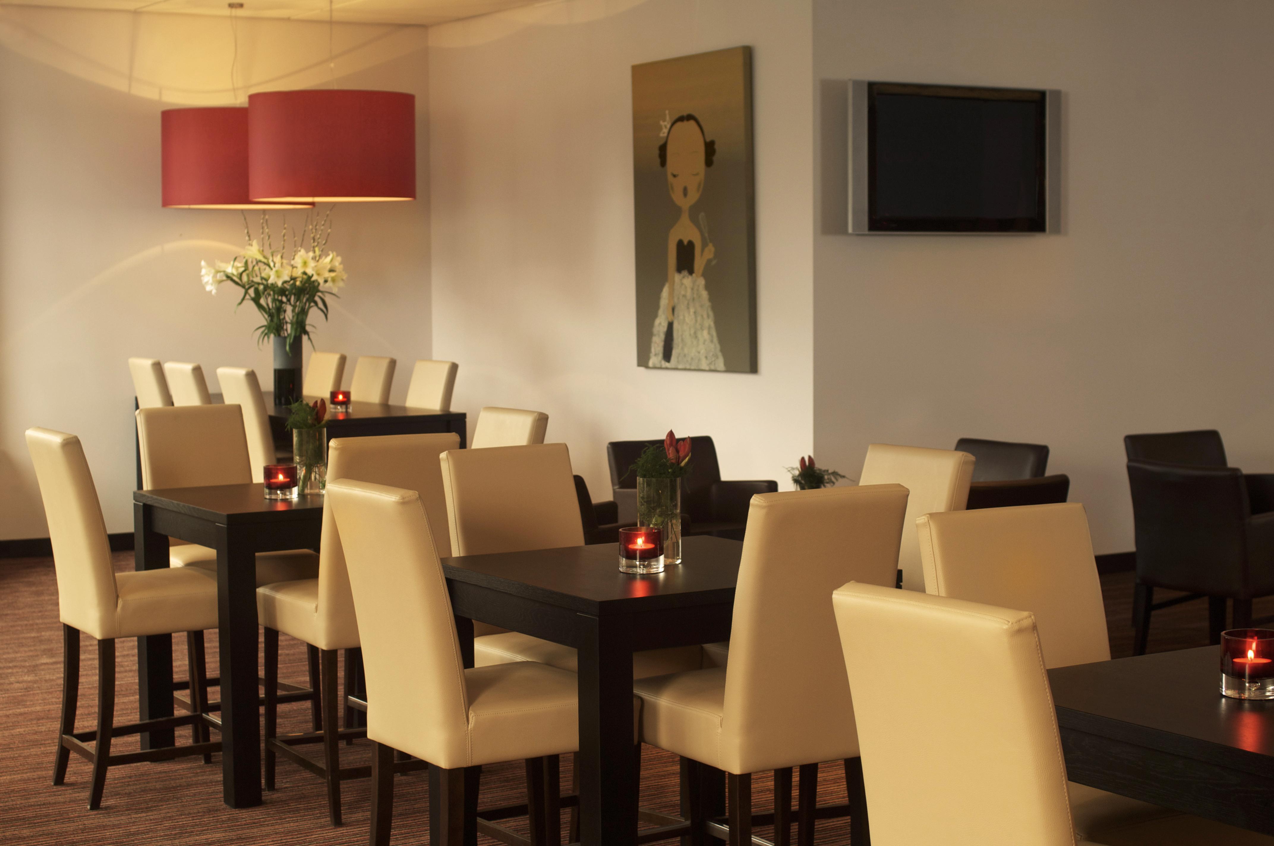 Park Plaza Hotel 4*