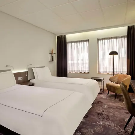 Park Plaza Eindhoven Hotel Exterior photo